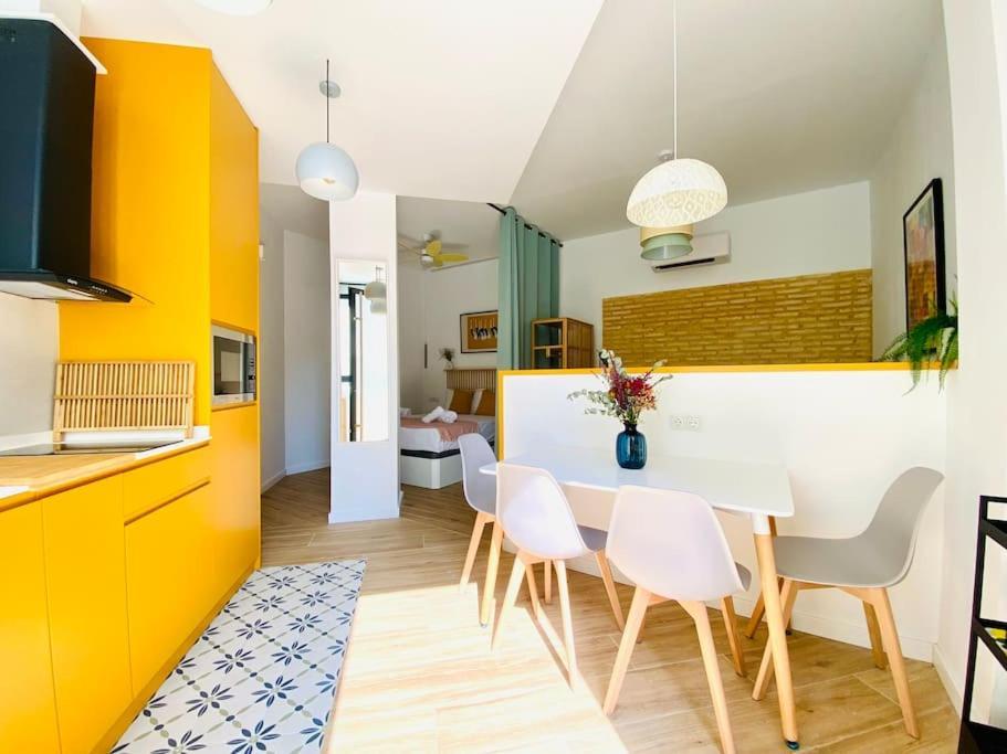 Bajo B - Design & Comfort In Ruzafa Soho Valencia Kültér fotó